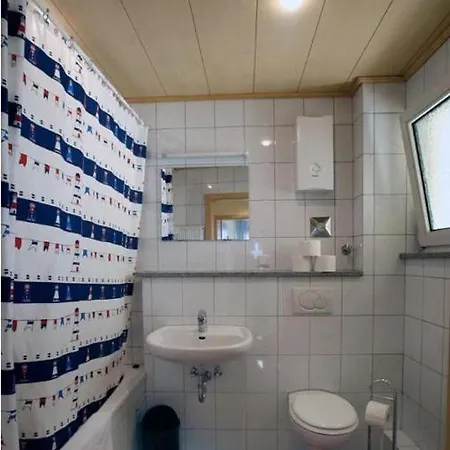 Rose Homes 4 Apartament *